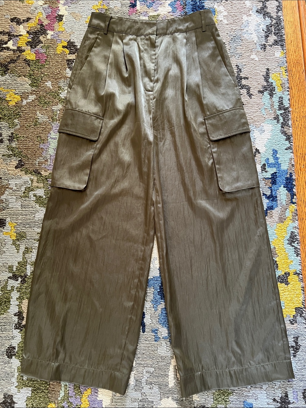 Crispy Nylon Stella Pleated Cargo Pant